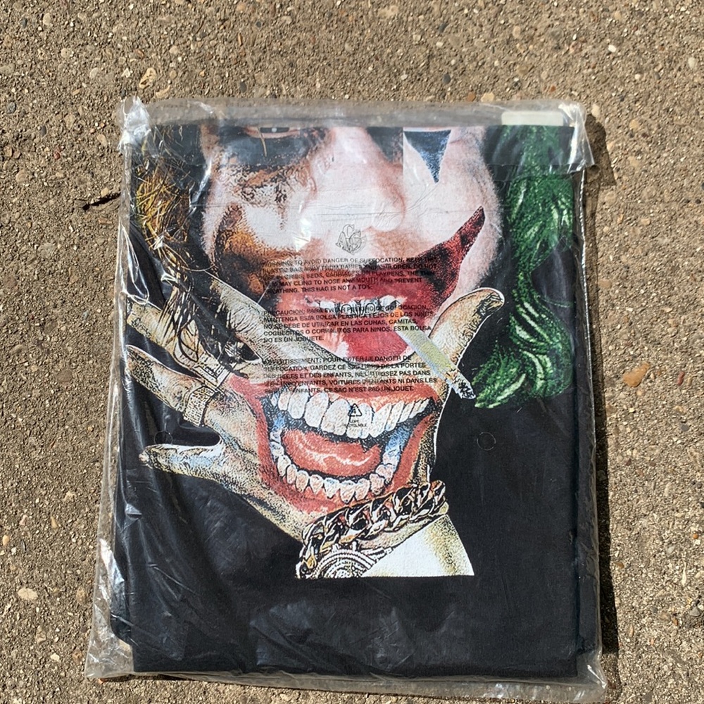 Sam hyde tshirt - Picture 2 of 2